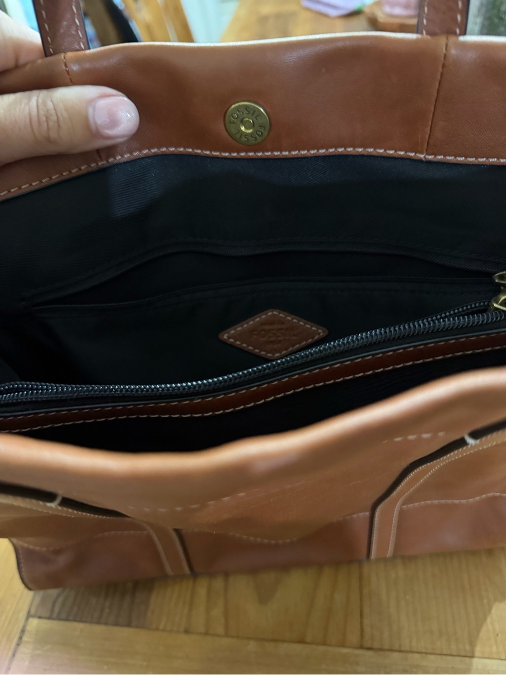 Fossil Brown Leather Tote Bag - Picture 8 of 8